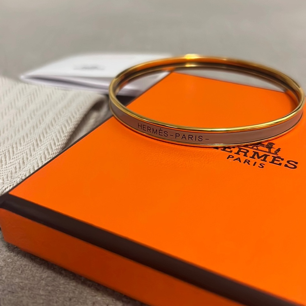 Hermes beige bangle